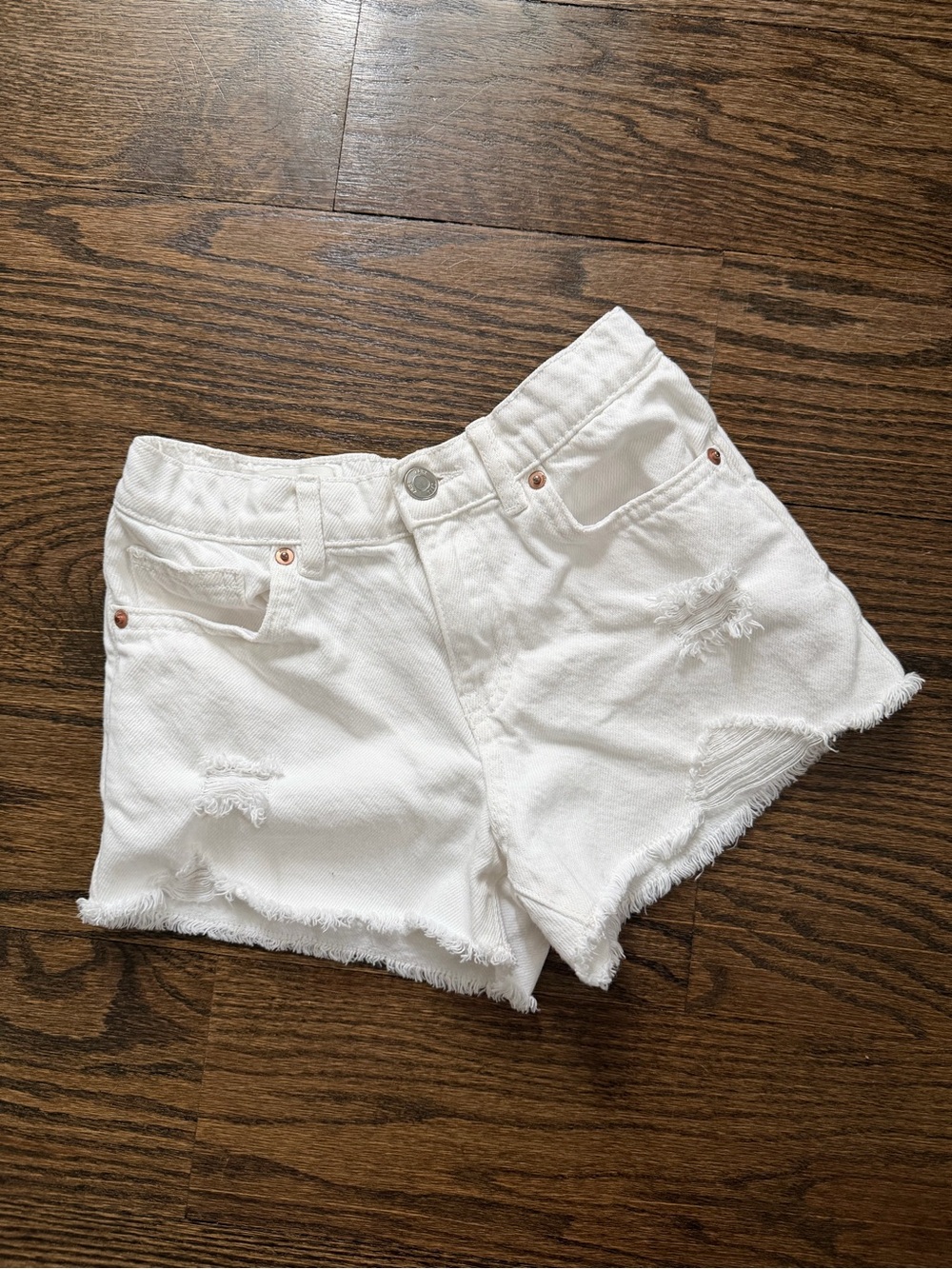 Zara White Distressed Denim Jean Shorts Size 8-9